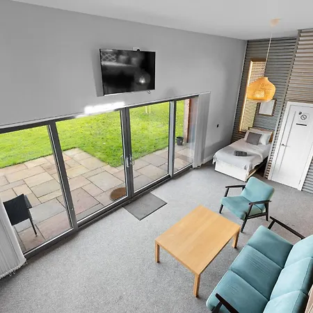 Cosy Getaway - *